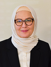 color headshot of Dr. Feruza Amirkulova